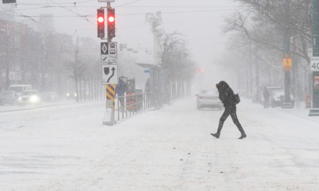 <strong>THÊM CẢNH BÁO BÃO TUYẾT Ở ONTARIO KÉO DÀI NGUYÊN TUẦN</strong>