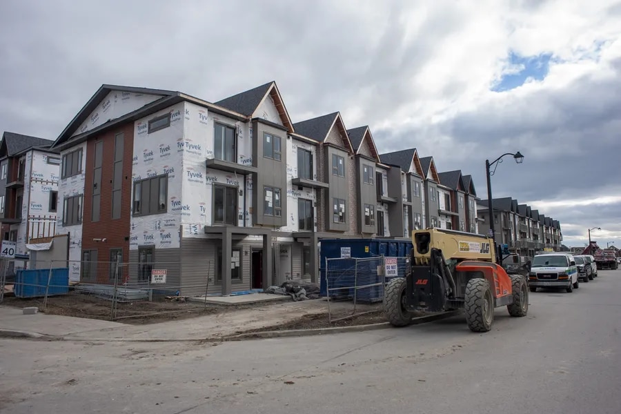 <strong>Canada cần xây thêm 50% số nhà khi Ottawa lên kế hoạch cho mức độ nhập cư cao hơn</strong>