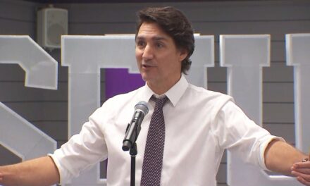 <strong>Thủ tướng Trudeau vẫn không thể đóng cửa biên giới tị nạn bất thường</strong>