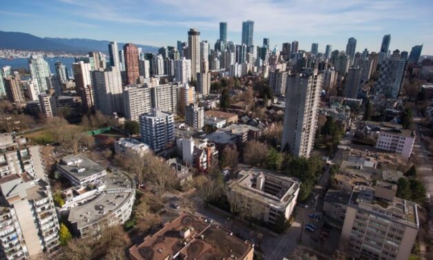 <strong>Doanh số bán nhà tháng 1 ở Vancouver giảm 55% so với năm ngoái 2022</strong>