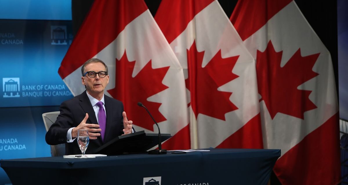 <strong>Ngân hàng Canada dự kiến ​​sẽ giữ lãi suất tạm dừng tăng vọt?</strong>