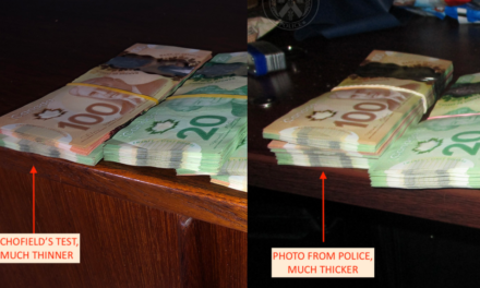 <strong>Cảnh sát Toronto nghi ngờ đánh cắp hàng ngàn tiền mặt từ tội phạm</strong>