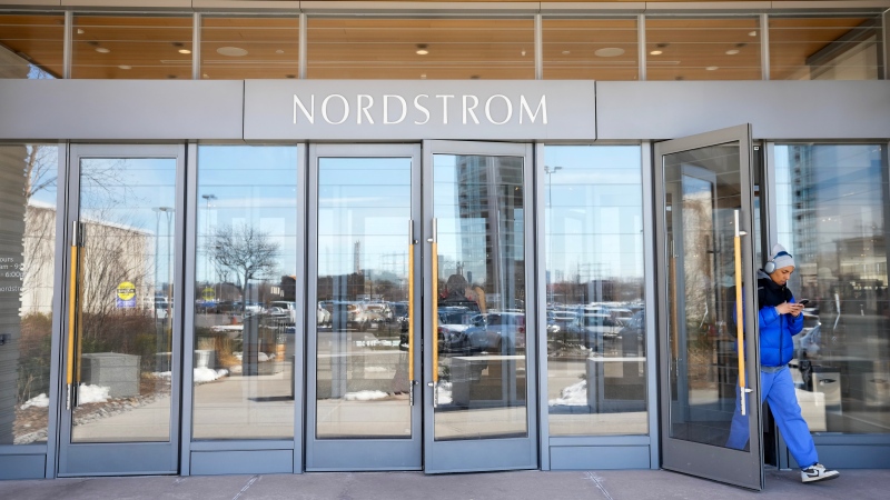<strong>Nordstrom Canada bắt đầu thanh lý vào thứ Ba 21/3 sau khi nhận được sự cho phép của tòa án Ontario</strong>