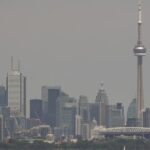Toronto dự báo thời tiết ‘nóng, sương mù và ẩm ướt’ vào cuối tuần