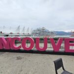 Biển hiệu ‘VANCOUVER’ mới được lắp đặt trên bờ sông trung tâm thành phố